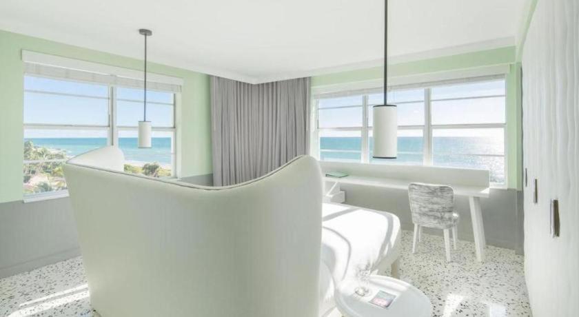 Metropolitan Miami Hotel 5*
